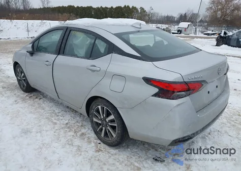 2025 Nissan Versa 1.6 Sv z USA, uszkodzony, nr VIN 3N1CN8EV3SL868553